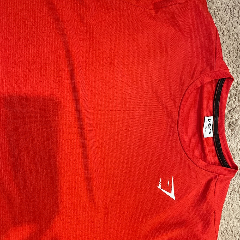 2 Gymshark Men’s Tee Shirt- White and Red size M